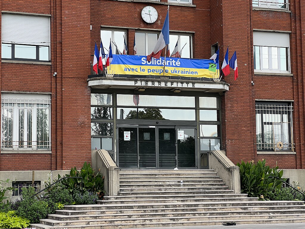 Cheminée Pierrefitte-sur-Seine